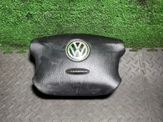 подушка безопасности водителя Volkswagen Passat B5 [рестайлинг] 2002, 3B0880201AS