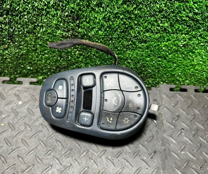 блок управления печки / климат-контроля Renault Espace 3 поколение 1999, 1.9 л., 544741200 - фото №1