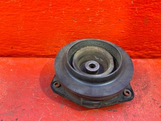 Опорная чашка пружины Nissan Qashqai 1 поколение J10 2008, 1.5 л., K9K, дизель