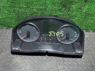 щиток приборов (приборная панель) Volkswagen Golf 5 поколение 2007, 1K0920873B