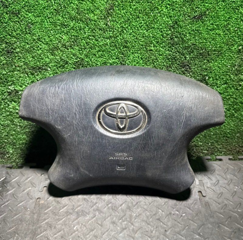 подушка безопасности водителя Toyota Camry 6 поколение XV30 2004 - фото №1