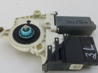моторчик стеклоподъемника Volkswagen Golf 4 поколение 2006, 1K0959703F
