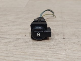 кнопка (выключатель) Citroen C4 1 поколение 2006, 1.6 HDI, 96476626XT