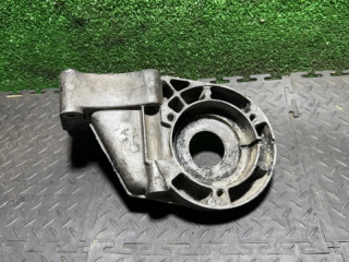 кронштейн полуоси Chrysler PT Cruiser 1 поколение 2004, A6642220109