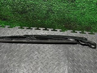 щеткодержатель (поводок стеклоочистителя, дворник) Audi A4 B5 1999, 8D9955407A