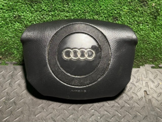 подушка безопасности водителя Audi A4 B5 1999, 4B0880201