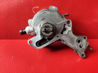 насос вакуумный Volkswagen Caddy 3 поколение 2006, 2.0 л., BDJ, дизель, 038145209K