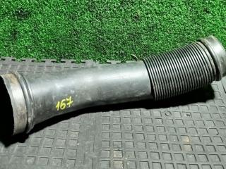 патрубок воздушного фильтра Audi A4 B5 1998, 058129627E