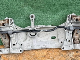 балка подвески передняя (подрамник) Volkswagen Golf 5 поколение 2007, 1K0199369F