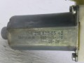 моторчик стеклоподъемника Mercedes-Benz CLS-Класс C219 W219 2004, A2198200542 - фото №4