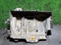 полка аккумулятора Opel Astra H 2005, 1.6 л., бензин, МКПП, 13165712 - фото №4
