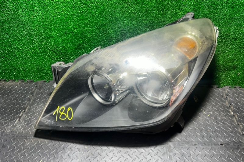 фара левая Opel Astra H 2006, 1LG27037003 - фото №1