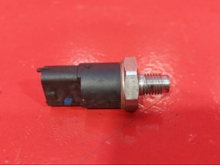 Клапан ТНВД Rover 75 1 поколение 2002, 2.0 л., 204D2, дизель, 281002475
