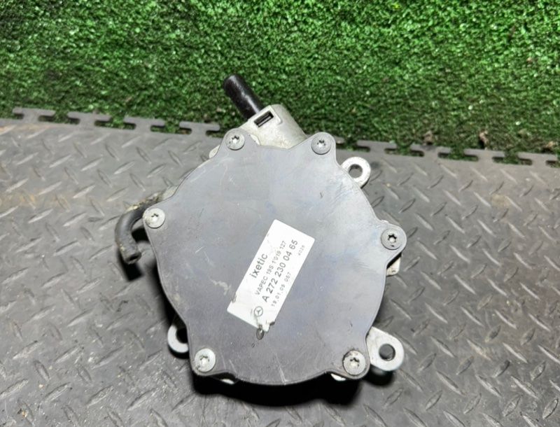 насос вакуумный Mercedes-Benz E-Класс W212/S212/C207/A207 2010, A2722300465 - фото №1