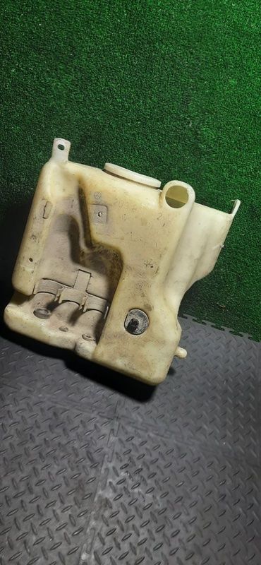бачок омывателя Mercedes-Benz C-Класс W203/S203/CL203 2003, 2038600260 - фото №1