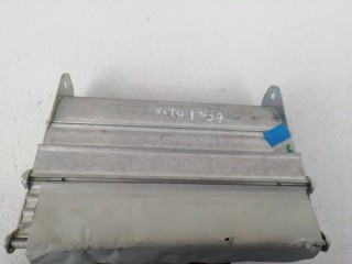 подушка безопасности коленная Mercedes-Benz V-Класс W638 2003, OM611, 6388600402
