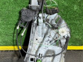 стеклоподъемник передний правый Renault Megane 2 поколение 2005, 1.5 л. - фото №3
