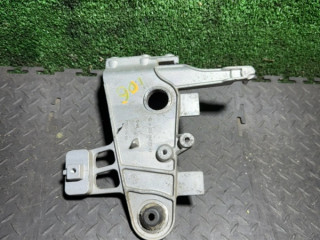 кронштейн (крепление) Mercedes-Benz E-Класс W212/S212/C207/A207 2012, 2.2 л., A6510902241