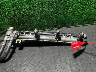 топливная рампа Volkswagen Golf 3 поколение 1999, 36133319
