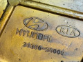крышка двигателя передняя Hyundai Sonata NF 2006, 2.4 л., 2135025000 - фото №3