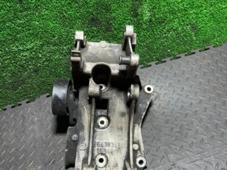 кронштейн генератора Peugeot 607 1 поколение 2003, 9643834880