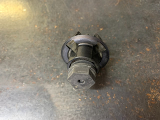 отбойник капота Mini Cooper S 3 поколение [2-й рестайлинг] F56 2023, 2.0 л., бензин, робот, c3b, хетчбэк 3 дв., 51767183752, 7183752, 51767348121, 7348121