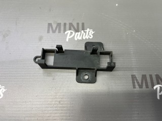 кронштейн (крепление) Mini Cooper 3 поколение F55 2016, 1.5 л., бензин, МКПП, 850, хетчбэк 5 дв., передний привод, 65209337770, 9337770