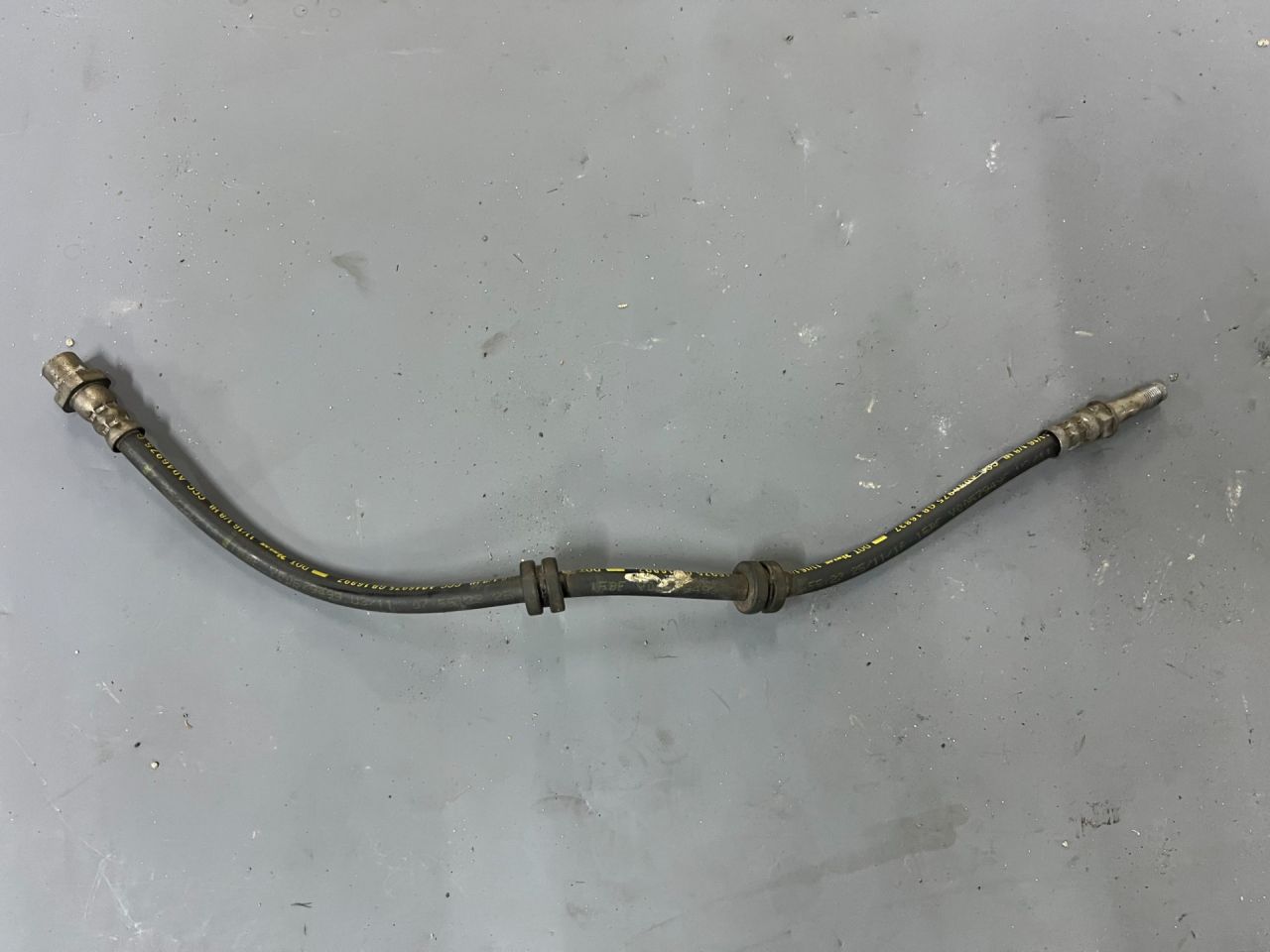 шланг тормозной Mini Clubman 2 поколение (F54) F54 2017, 1.5 л., бензин, МКПП, c2b, полный привод, 34306798466, 6798466 - фото №1