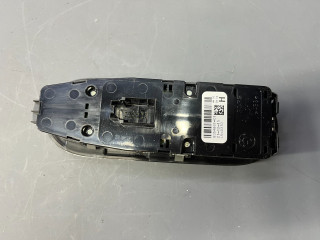 кнопка стеклоподъемника двери передней левой Mini Cooper S 3 поколение F55 2016, 2.0 л., B46 A20 A, бензин, АКПП, b49, хетчбэк 5 дв., передний привод, 61319354861, 9354861