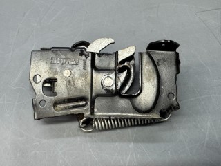 замок капота Mini Cooper 3 поколение F55 2016, 1.5 л., бензин, МКПП, 850, хетчбэк 5 дв., передний привод, 51237300570, 7300570