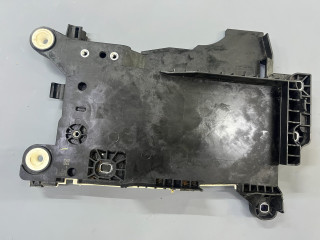 полка аккумулятора Mini Clubman 2 поколение [рестайлинг] 2023, 2.0 л., бензин, АКПП, 851, полный привод, 61219386604, 9386604