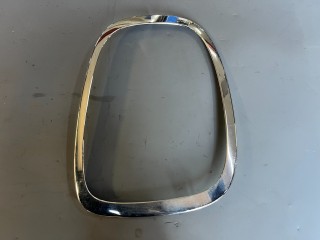 Накладка (ресничка) фары правая Mini Cooper 3 поколение F56 2015, 1.5 л., бензин, АКПП, b22, передний привод, 63218495332, 8495332, 63217351432, 7351432, 7297416