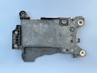 полка аккумулятора Mini Cooper 3 поколение [рестайлинг] F55 2020, 1.5 л., B36 A15 A, бензин, АКПП, b71, хетчбэк 5 дв., передний привод, 61219386604, 9386604