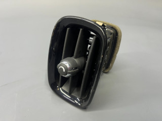 дефлектор обдува салона Mini Countryman 2 поколение F60 2017, 1.5 л., B36 A15 A, бензин, АКПП, c2m, хетчбэк 5 дв., передний привод, 64229332764, 9332764