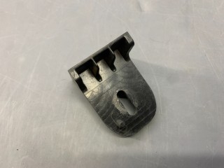 крепление бампера Mini Cooper 3 поколение F55 2016, 1.5 л., бензин, МКПП, 850, хетчбэк 5 дв., передний привод, 51117337802, 7337802