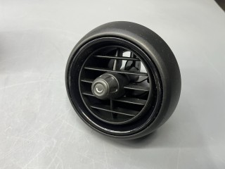 дефлектор обдува салона Mini Cooper 3 поколение F56 2015, 1.5 л., бензин, АКПП, b22, передний привод, 64229262413, 9262413