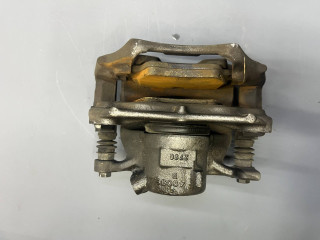 суппорт передний правый Mini Countryman 2 поколение F60 2017, 1.5 л., B36 A15 A, бензин, АКПП, c2m, хетчбэк 5 дв., передний привод, 34116860266, 6860266, 34116869108, 6869108