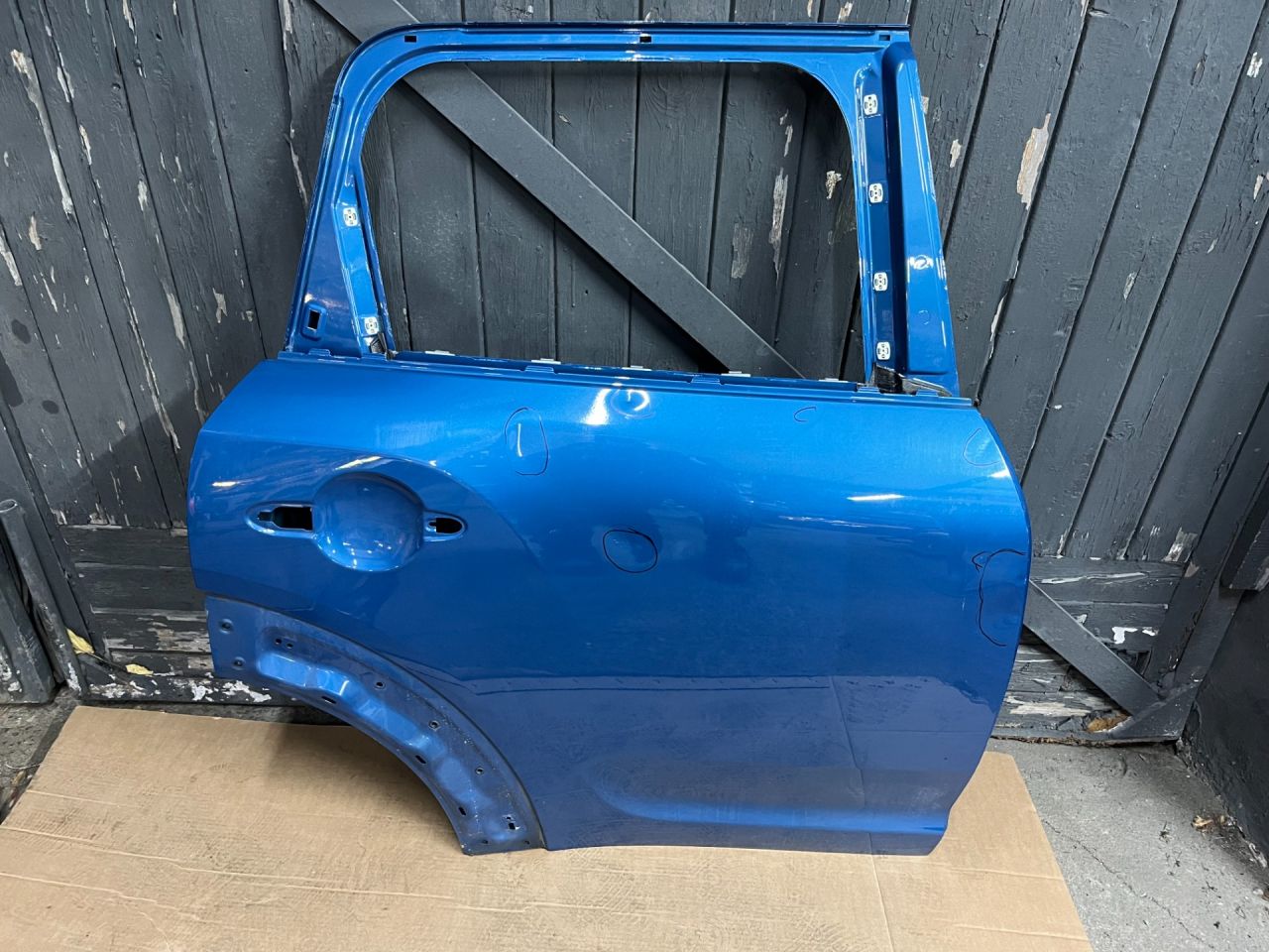 дверь задняя правая Mini Countryman 2 поколение F60 2017, 1.5 л., B36 A15 A, бензин, АКПП, c2m, хетчбэк 5 дв., передний привод, 41007438598, 7438598 - фото №1
