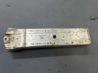 усилитель бампера переднего Mini Cooper 3 поколение F56 2015, 1.5 л., бензин, АКПП, b22, передний привод, 51117301588, 7301588