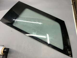 стекло кузовное боковое левое Mini Cooper S 3 поколение [2-й рестайлинг] F56 2023, 2.0 л., бензин, робот, c3b, хетчбэк 3 дв., 51377300017, 7300017