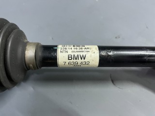 полуось передняя правая (приводной вал, ШРУС) Mini Cooper 3 поколение F56 2015, 1.5 л., бензин, АКПП, b22, передний привод, 31607639432, 7639432, 31608611936, 8611936, 31605A2E038, 5A2E038