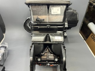 отопитель в сборе (печка) Mini Cooper 3 поколение F55 2016, 1.5 л., бензин, МКПП, 850, хетчбэк 5 дв., передний привод, 64119297744, 9297744, 64116827058, 6827058, 64119297751, 9297751