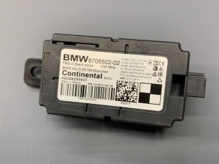 усилитель антенны Mini Cooper 3 поколение [рестайлинг] F55 2020, 1.5 л., B36 A15 A, бензин, АКПП, b71, хетчбэк 5 дв., передний привод, 61356806871, 61356844138, 61358706502, 61358802918, 6806871, 6844138, 8706502, 8802918, 61357928644, 61357928646, 61357928663, 61359626113, 7928644, 7928646, 7928663, 9626113