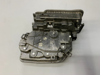 замок двери задней правой Mini Cooper 3 поколение [рестайлинг] F55 2020, 1.5 л., B36 A15 A, бензин, АКПП, b71, хетчбэк 5 дв., передний привод, 51227281942, 7281942