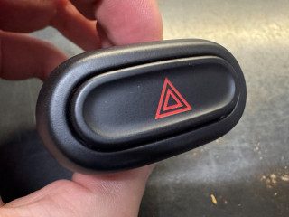 кнопка аварийной сигнализации Mini Clubman 2 поколение [рестайлинг] 2023, 2.0 л., бензин, АКПП, 851, полный привод, 61319389077, 9389077, 61319329949, 9329949, 61319313570, 9313570