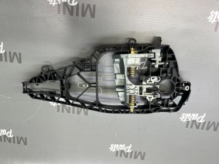 скелет ручки двери задней левой Mini Cooper S 3 поколение F55 2016, 2.0 л., B46 A20 A, бензин, АКПП, b49, хетчбэк 5 дв., передний привод, 51217296457, 7296457