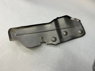 подкапотный пластик Mini Cooper 3 поколение F56 2015, 1.5 л., бензин, АКПП, b22, передний привод, 51767297241, 7297241