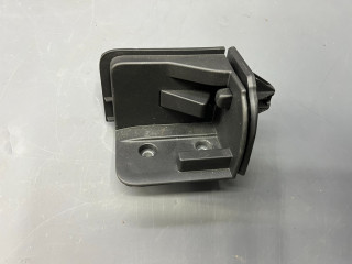 крепление шторки багажника левое Mini Clubman 2 поколение [рестайлинг] 2023, 2.0 л., бензин, АКПП, 851, полный привод, 51477363353, 7363353