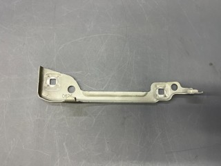 крепление ( кронштейн ) крыла Mini Cooper 3 поколение F55 2016, 1.5 л., бензин, МКПП, 850, хетчбэк 5 дв., передний привод, 41007374527, 7374527, 7297243