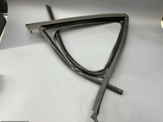 уплотнитель двери Mini Countryman 2 поколение F60 2017, 1.5 л., B36 A15 A, бензин, АКПП, c2m, хетчбэк 5 дв., передний привод, 51337390094, 7390094